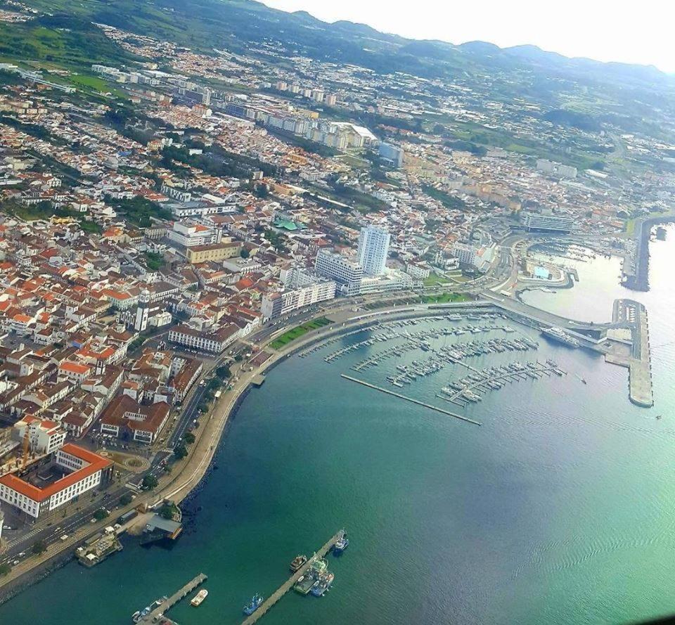 Apartamentos Solmar 15º Ponta Delgada Buitenkant foto